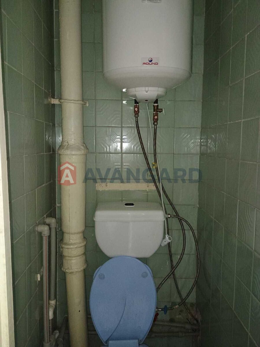 2 . , 52/-/9 . ., 5/9   5