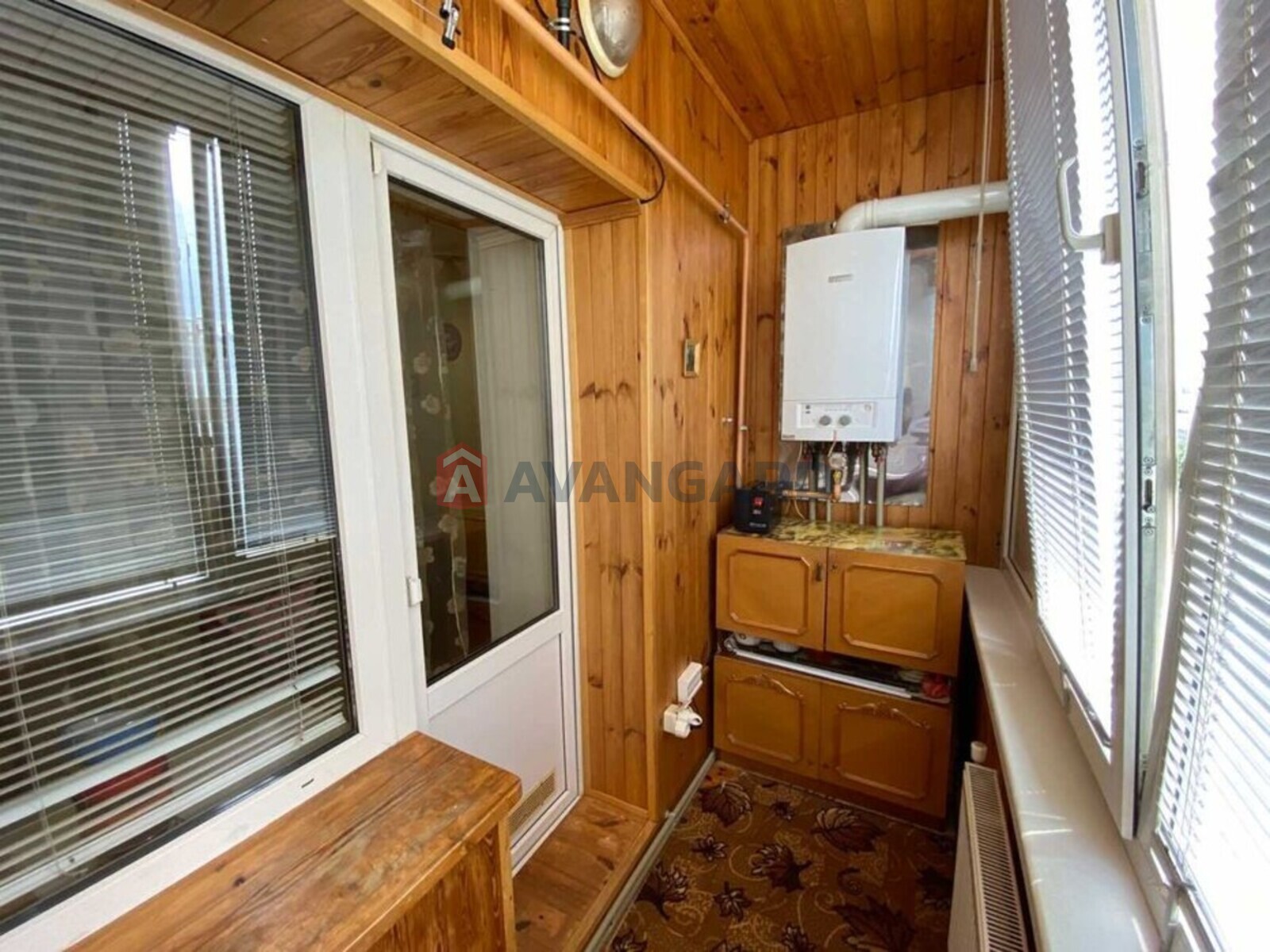 3 ��. ��������, 102/-/18 ��. �., 8/10 ������ ���� 17