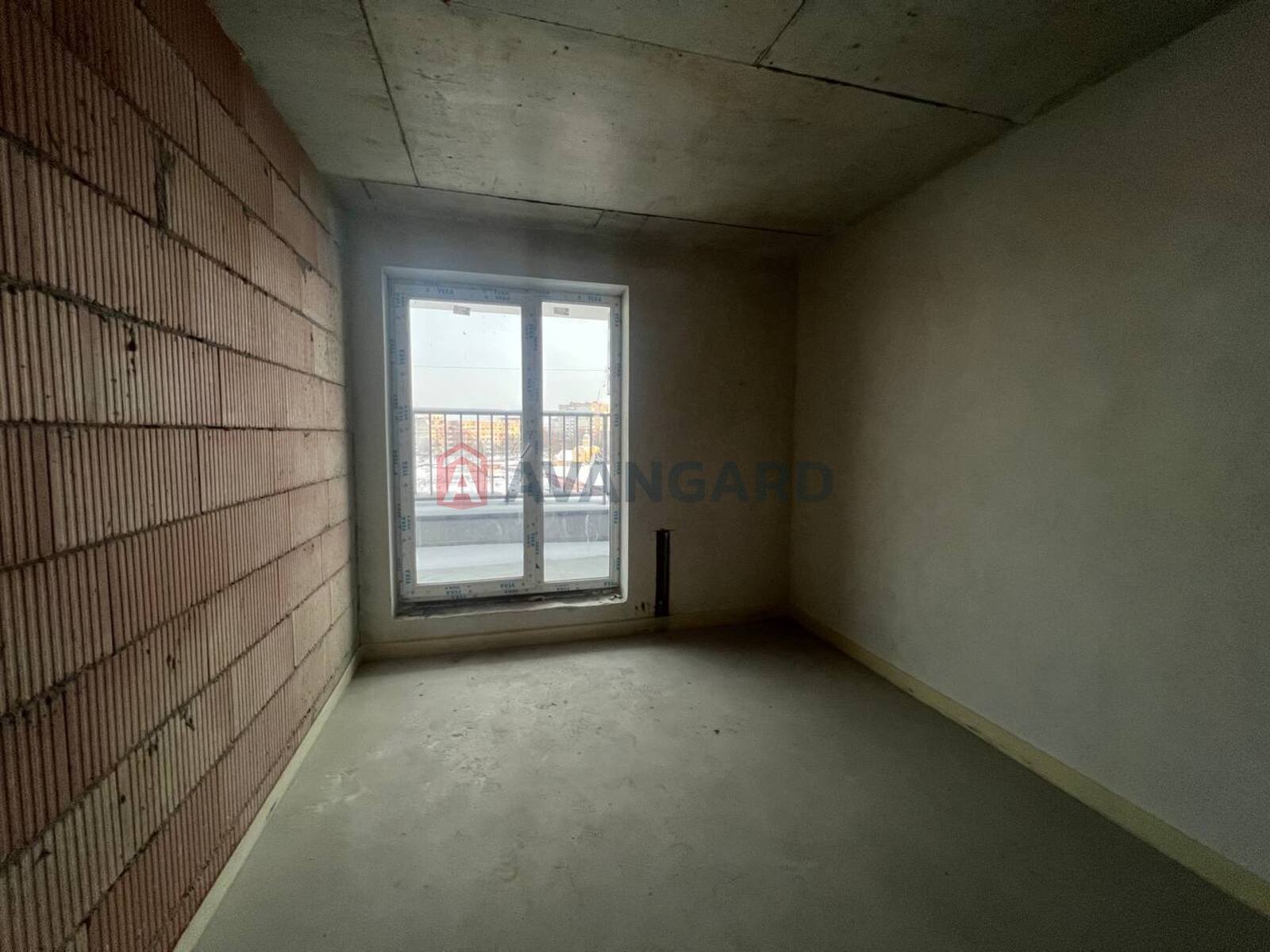 2 ��. ��������, 69.3/22/34 ��. �., 6/6 ������ ���� 10