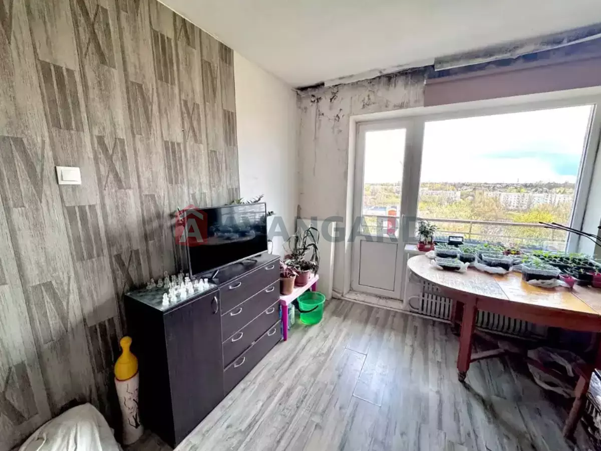 3 ��. ��������, 71/43/8 ��. �., 9/9 ������ ���� 13