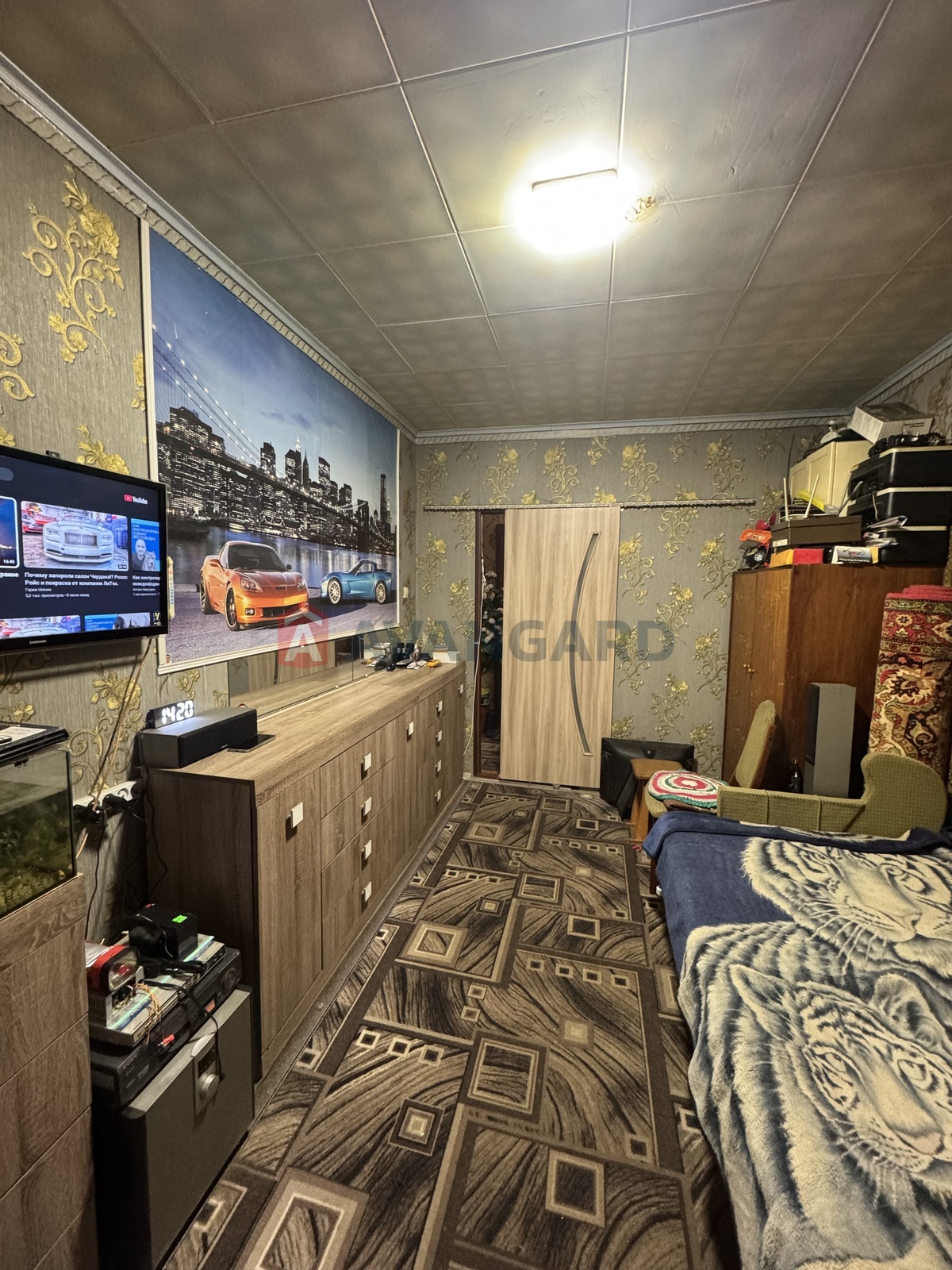 2 ����. ��������, 53,4/30,7/7,8 ��. �., 2/10 ���� ���� 6