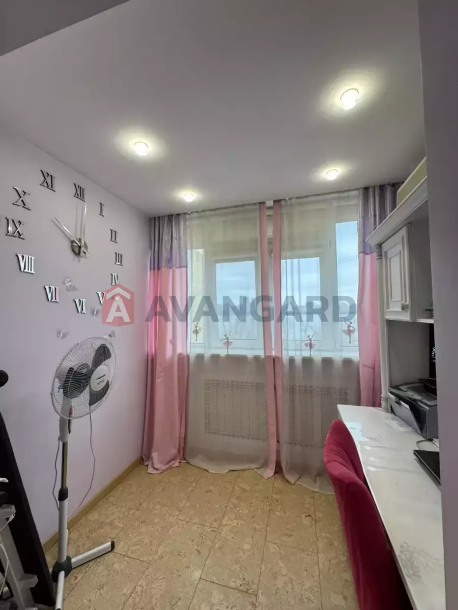 4 ��. ��������, 104/-/- ��. �., 7/9 ������ ���� 23