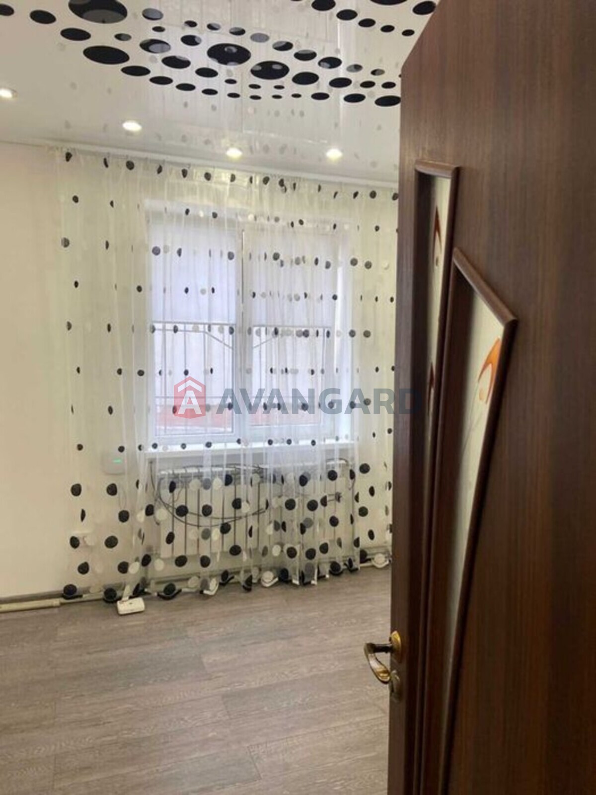 2 ��. ��������, 56/-/7 ��. �., 1/2 ������ ���� 3