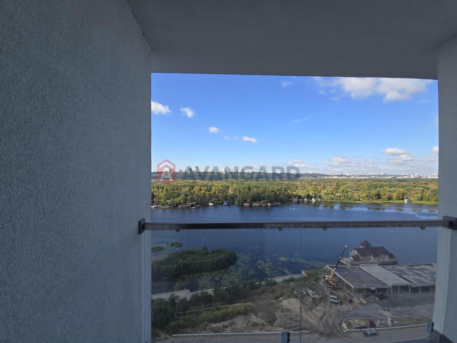 2 ��. ��������, 67/34/18 ��. �., 15/17 ������ ���� 2