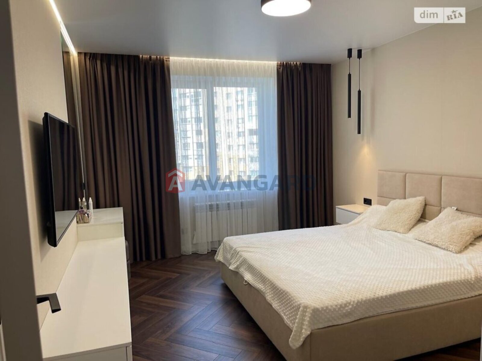 3 ��. ��������, 78/-/43 ��. �., 3/8 ������ ���� 11