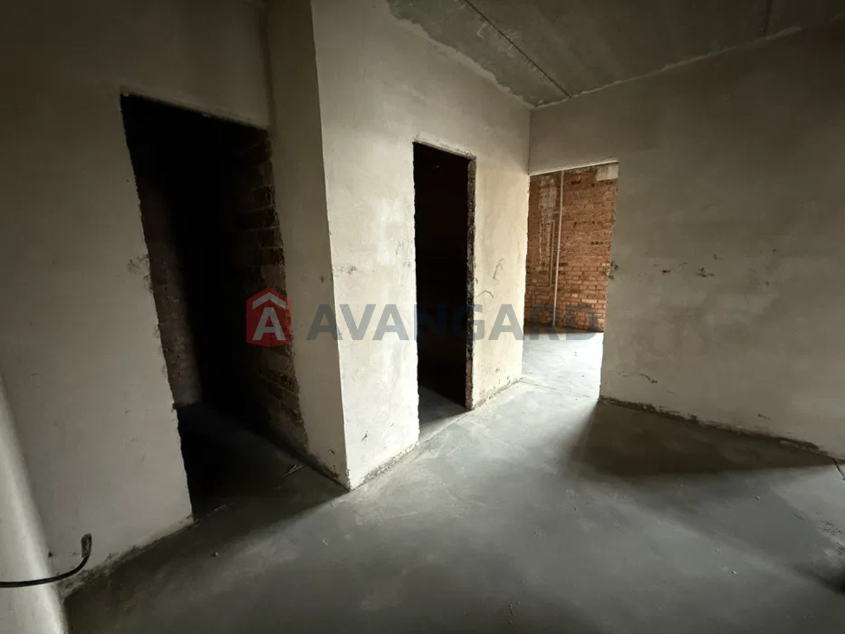 2 ����. ��������, 69/-/17 ��. �., 6/10 ���� ���� 6