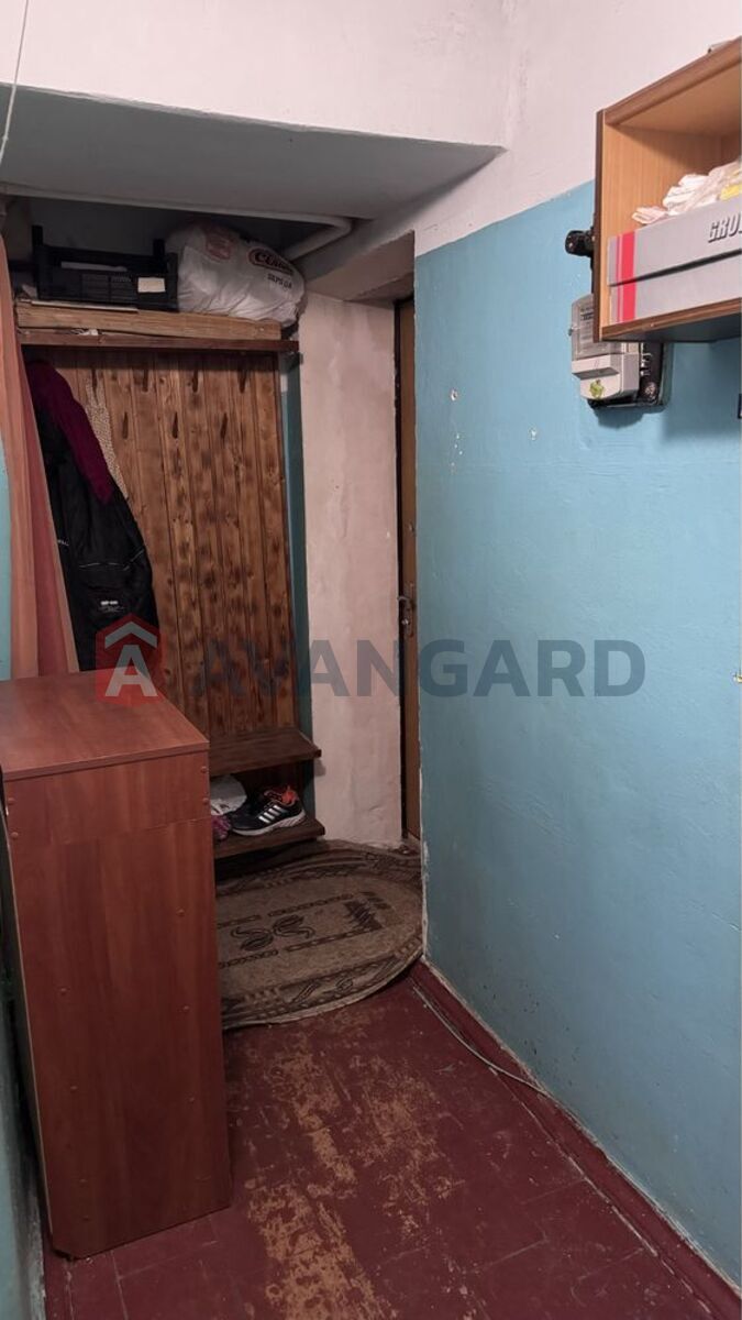 1 ��. ��������, 33/22/6 ��. �., 2/5 ������ ���� 9