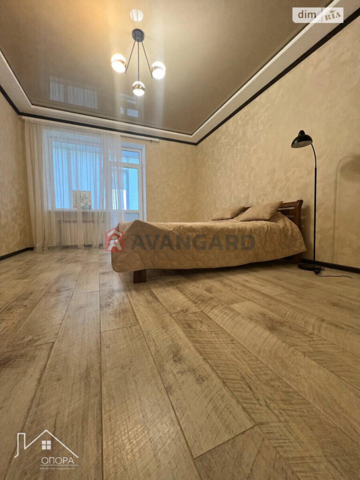 2 ��. ��������, 80/68/15 ��. �., 6/6 ������ ���� 9