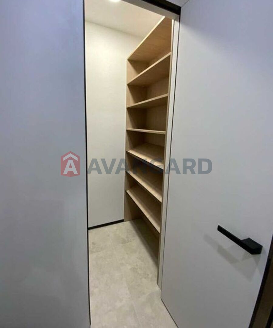 1 ��. ��������, 37/-/7 ��. �., 8/16 ������ ���� 15