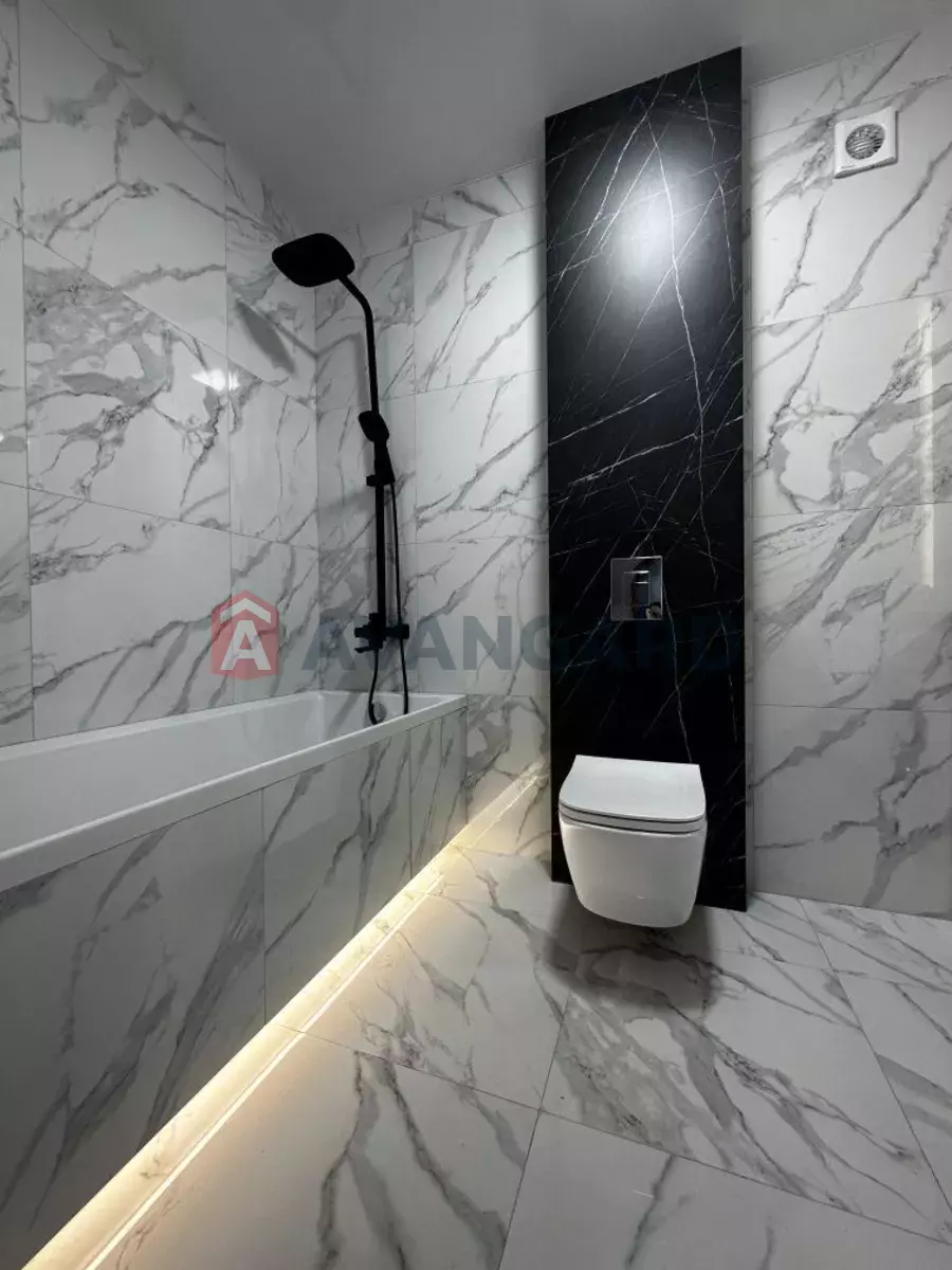 2 ��. ��������, 46/-/15 ��. �., 8/10 ������ ���� 3