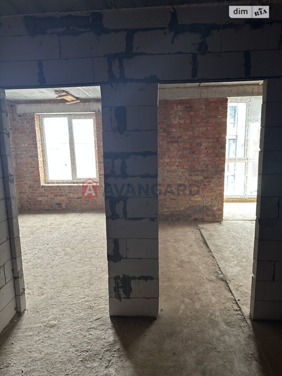 1 ��. ��������, 45/15/16 ��. �., 2/3 ������ ���� 8