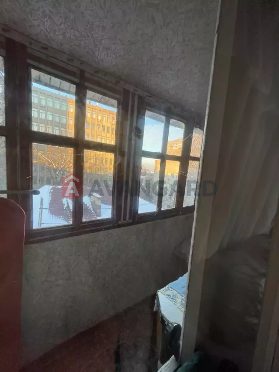 1 ��. ��������, 30/-/5 ��. �., 5/5 ������ ���� 5