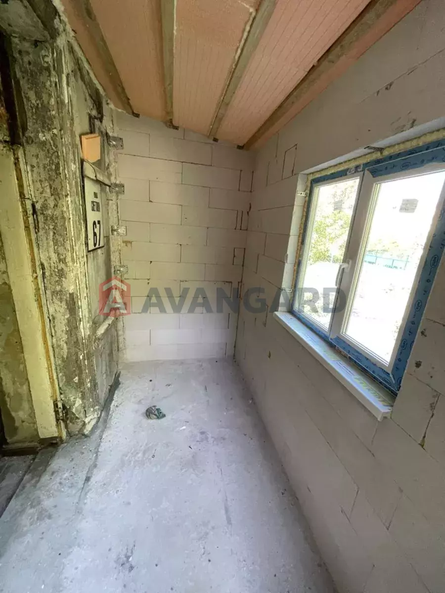 1 ��. ��������, 28/-/5 ��. �., 1/1 ������ ���� 4