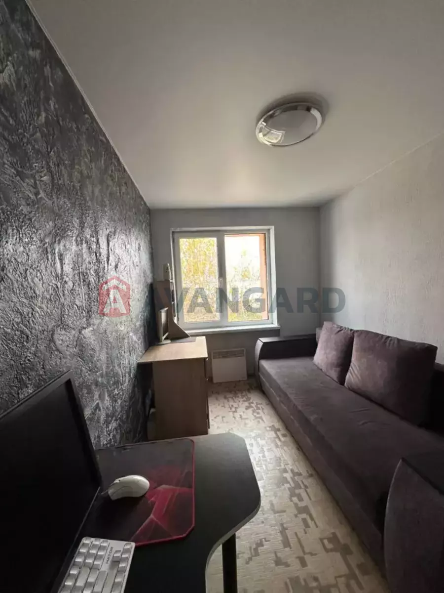 3 ��. ��������, 60/-/8 ��. �., 2/2 ������ ���� 5