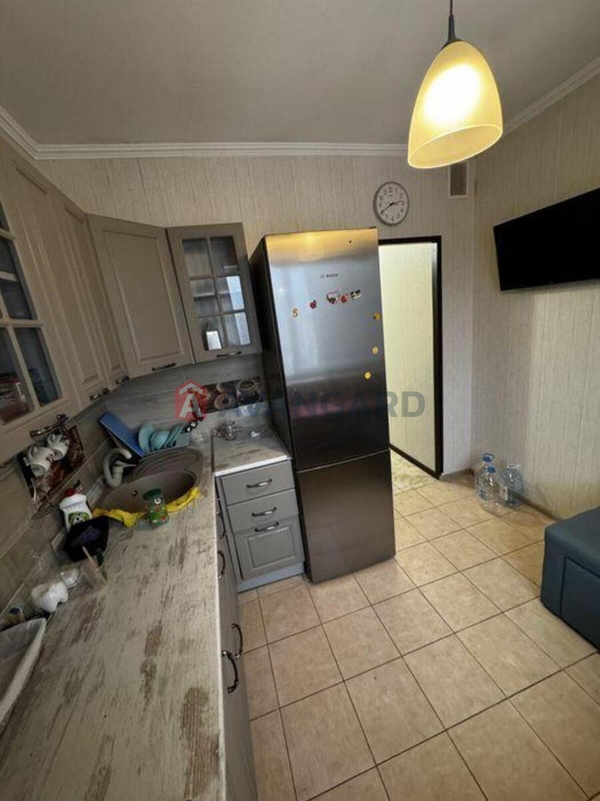 2 ����. ��������, 51/-/8 ��. �., 9/9 ���� ���� 5