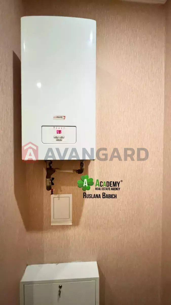 3 ��. ��������, 70/29/20 ��. �., 15/21 ������ ���� 13