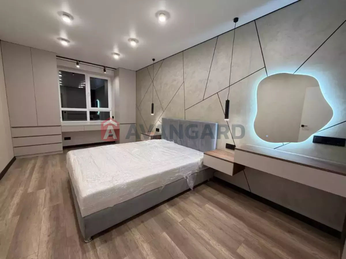 2 ��. ��������, 73/40/15 ��. �., 6/10 ������ ���� 15