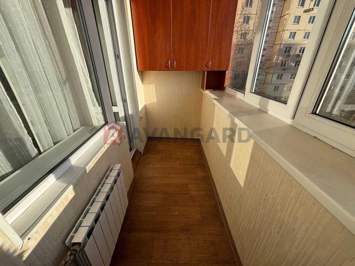 2 ��. ��������, 50/-/7 ��. �., 4/9 ������ ���� 10