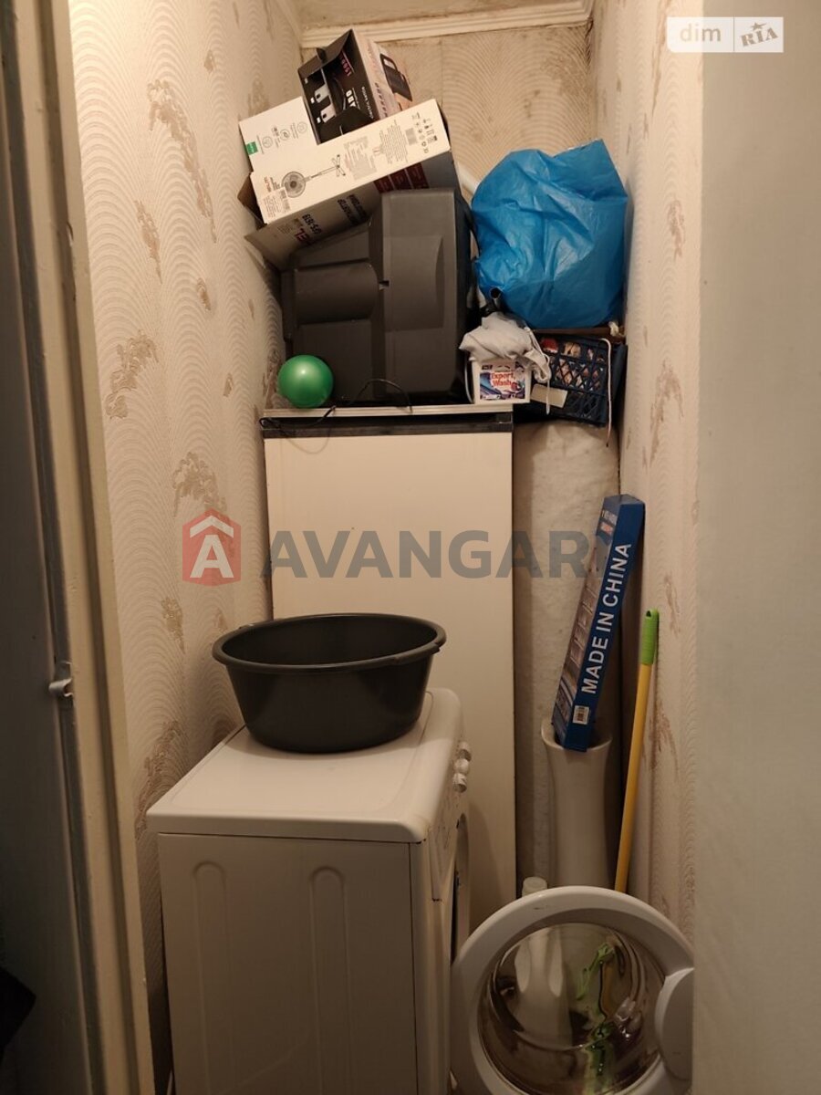 1 ��. ��������, 38/-/7 ��. �., 9/9 ������ ���� 3