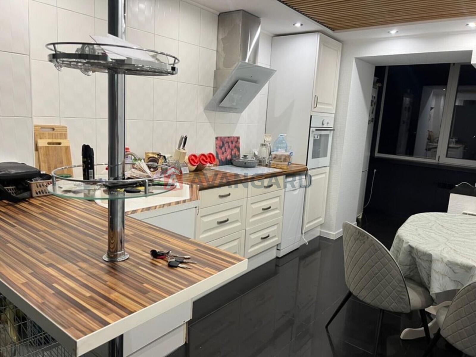 3 ����. ��������, 89/-/20 ��. �., 13/16 ���� ���� 22