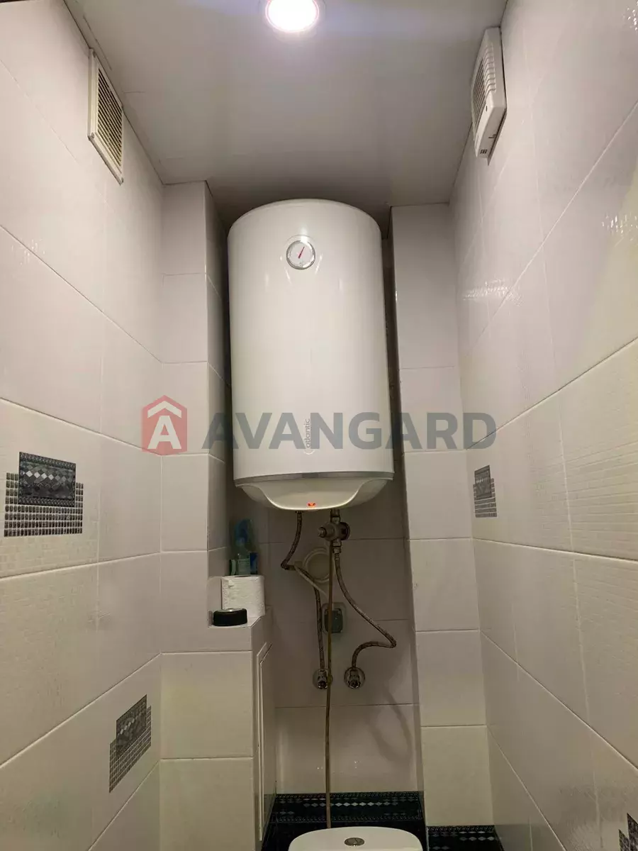 3 ��. ��������, 63/-/60 ��. �., 2/9 ������ ���� 14