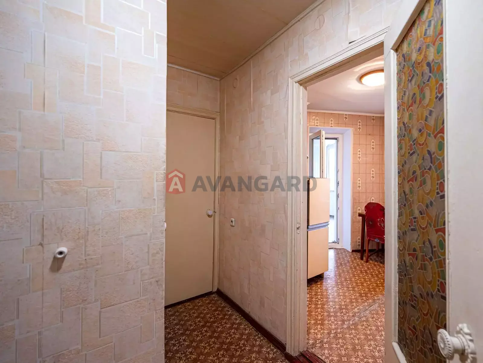 3 ��. ��������, 99/42/7 ��. �., 12/12 ������ ���� 7