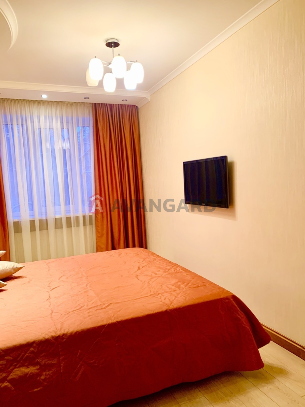 2 ��. ��������, 65/48/15 ��. �., 7/8 ������ ���� 9