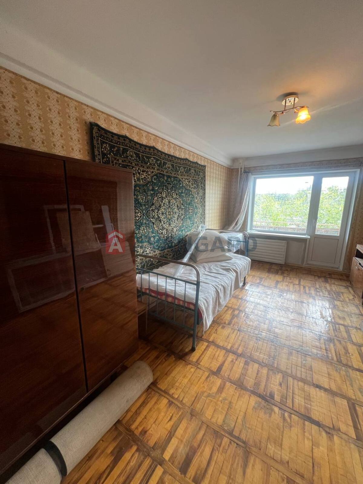 3 ����. ��������, 72/-/7 ��. �., 7/9 ���� ���� 9