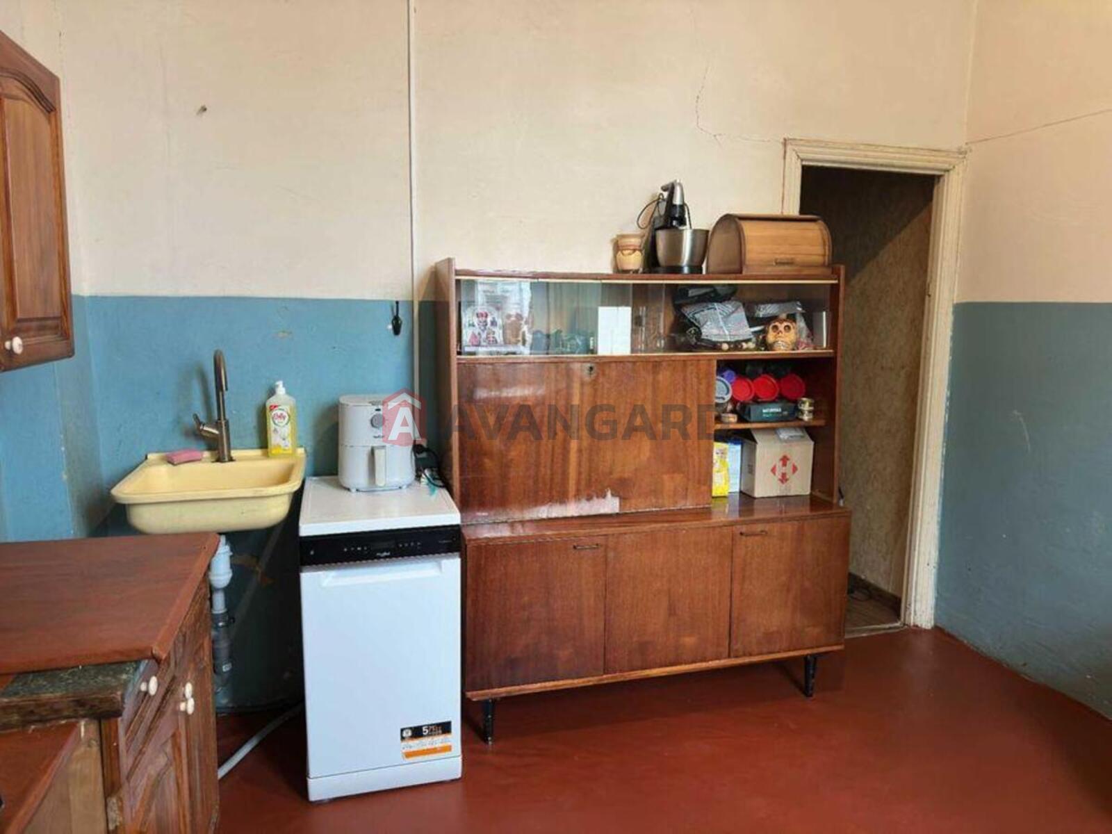 1 ��. ��������, 51/-/11 ��. �., 3/6 ������ ���� 3