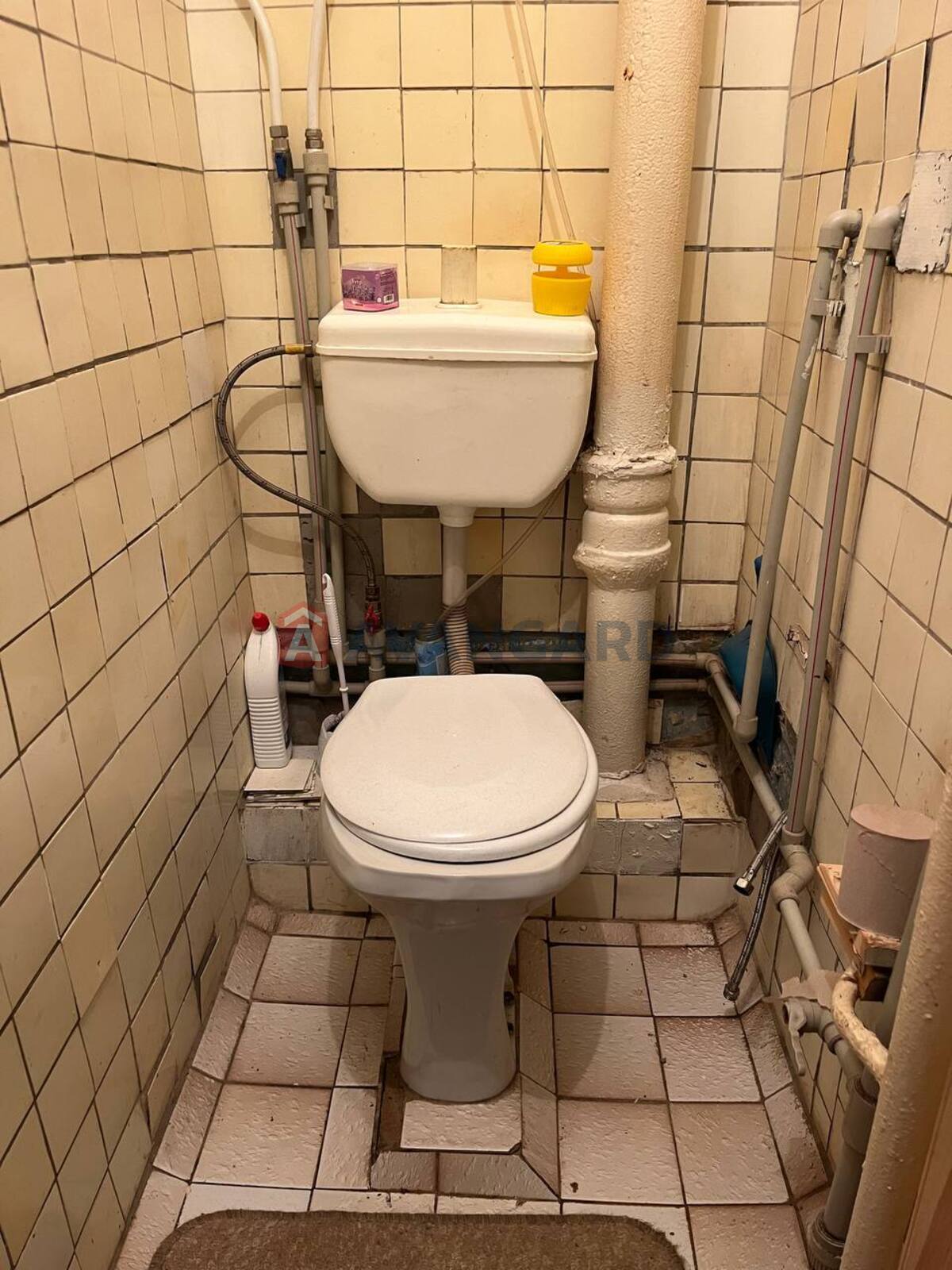 2 . , 52/-/8 . ., 8/10   5