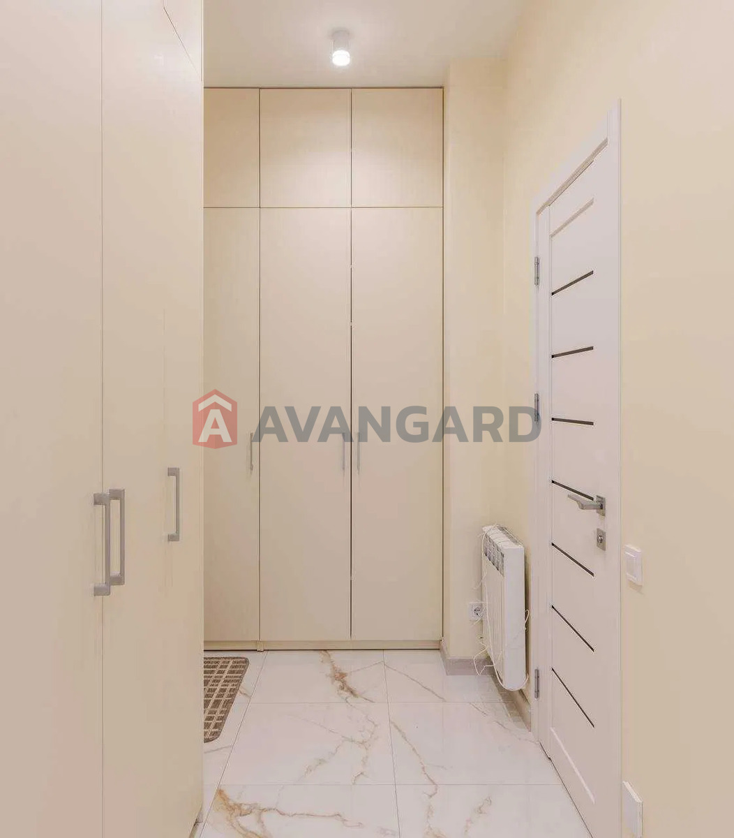 1 ��. ��������, 35/-/10 ��. �., 14/30 ������ ���� 13