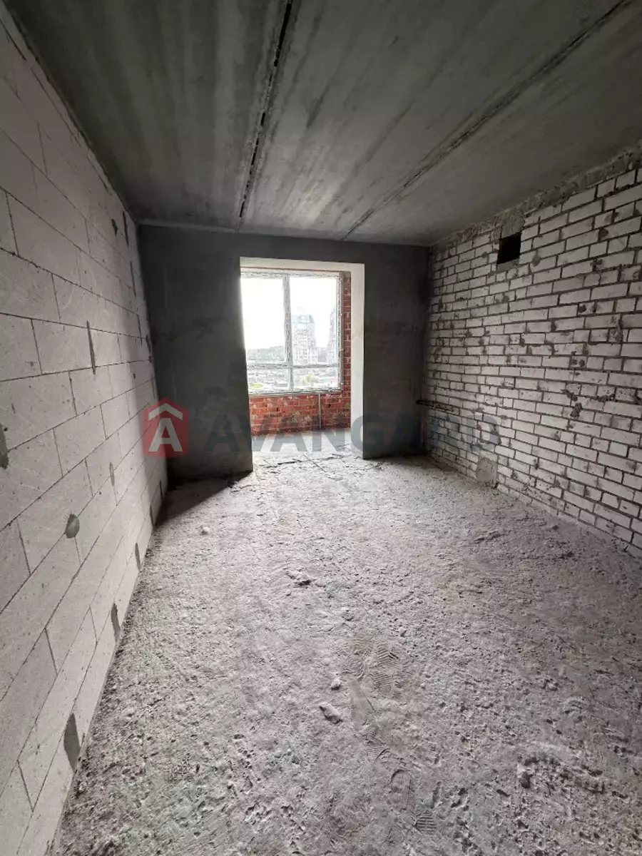 3 ����. ��������, 78/48/20 ��. �., 8/10 ���� ���� 8