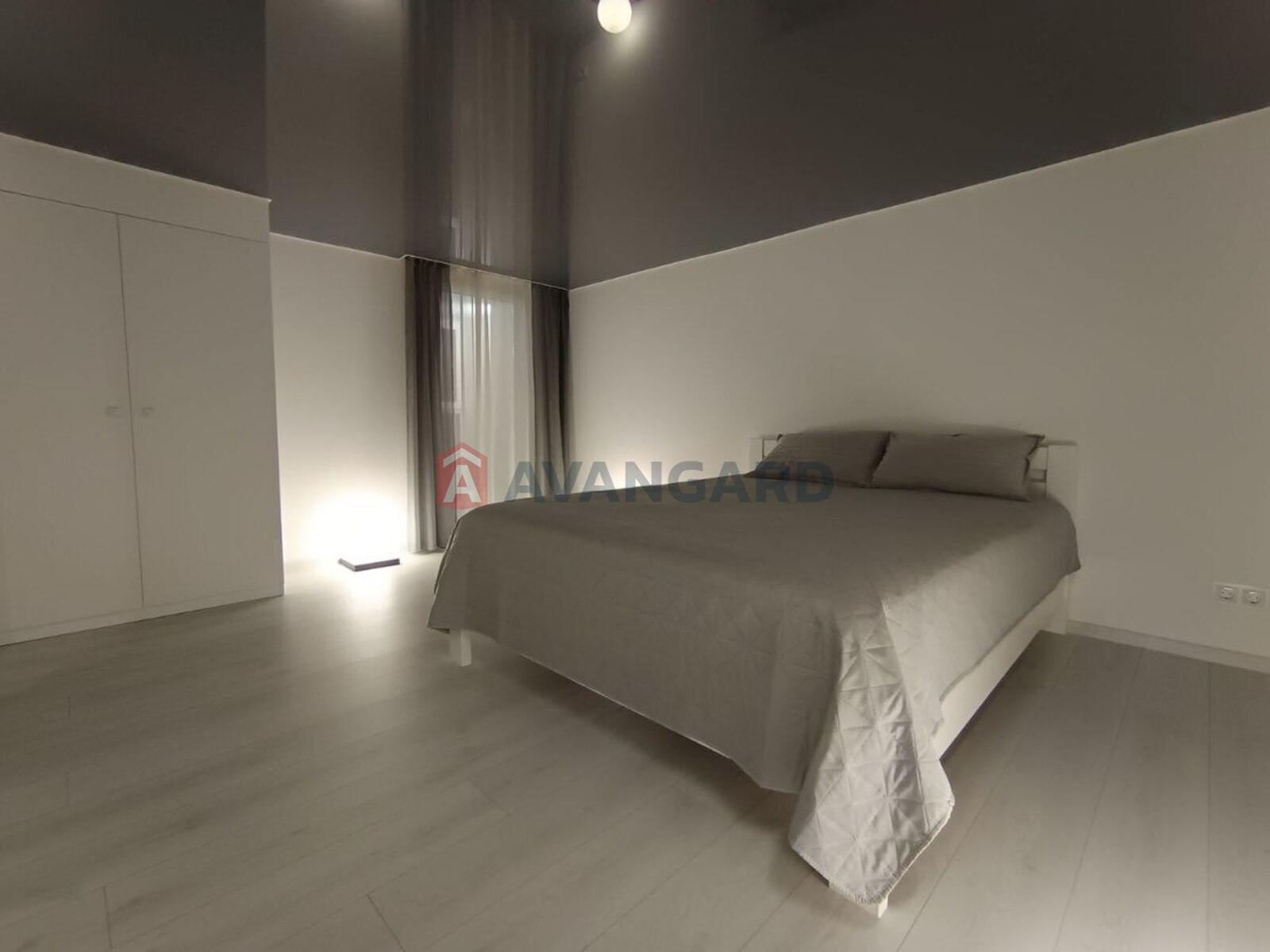 3 ��. ��������, 125/70/17 ��. �., 15/17 ������ ���� 13