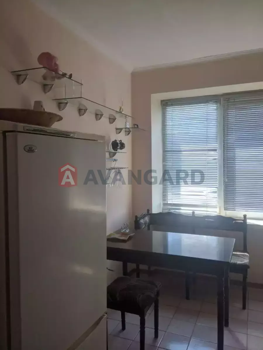 1 ��. ��������, 37/16/7 ��. �., 7/9 ������ ���� 14