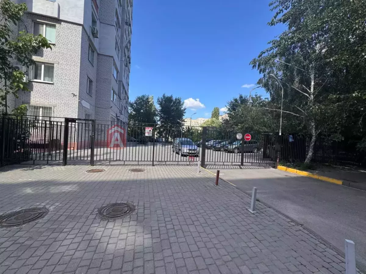 3 ��. ��������, 72/-/- ��. �., 6/17 ������ ���� 21