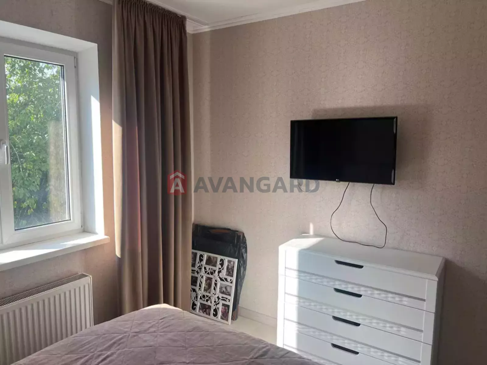 4 . , 92/-/10 . ., 2/5   5