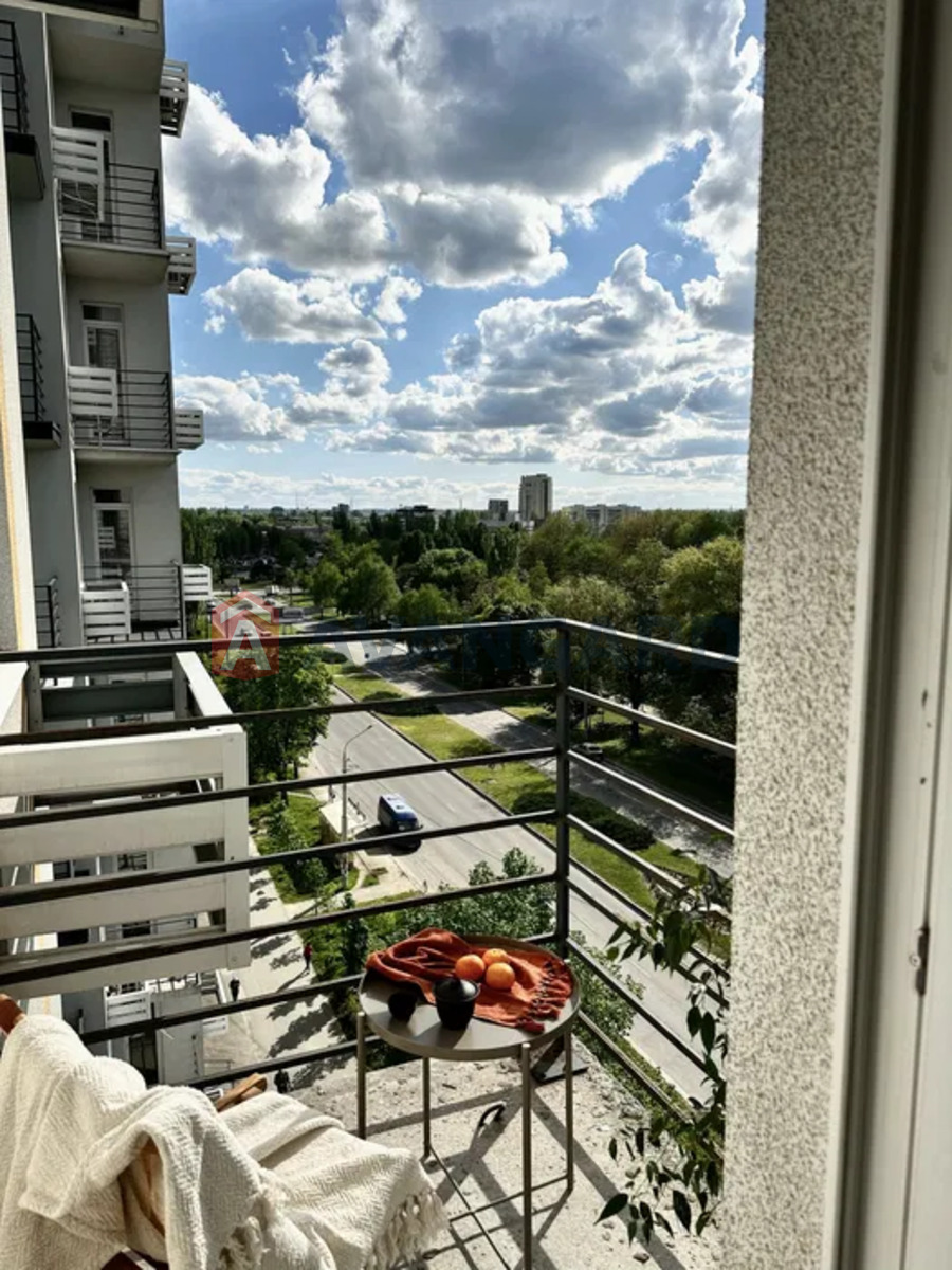 1 ��. ��������, 42/-/14 ��. �., 8/11 ������ ���� 4