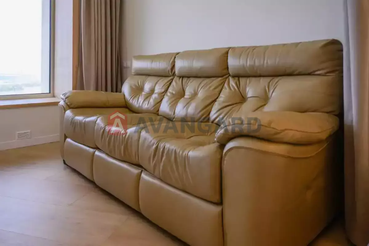 1 ��. ��������, 44/-/- ��. �., 22/23 ������ ���� 12