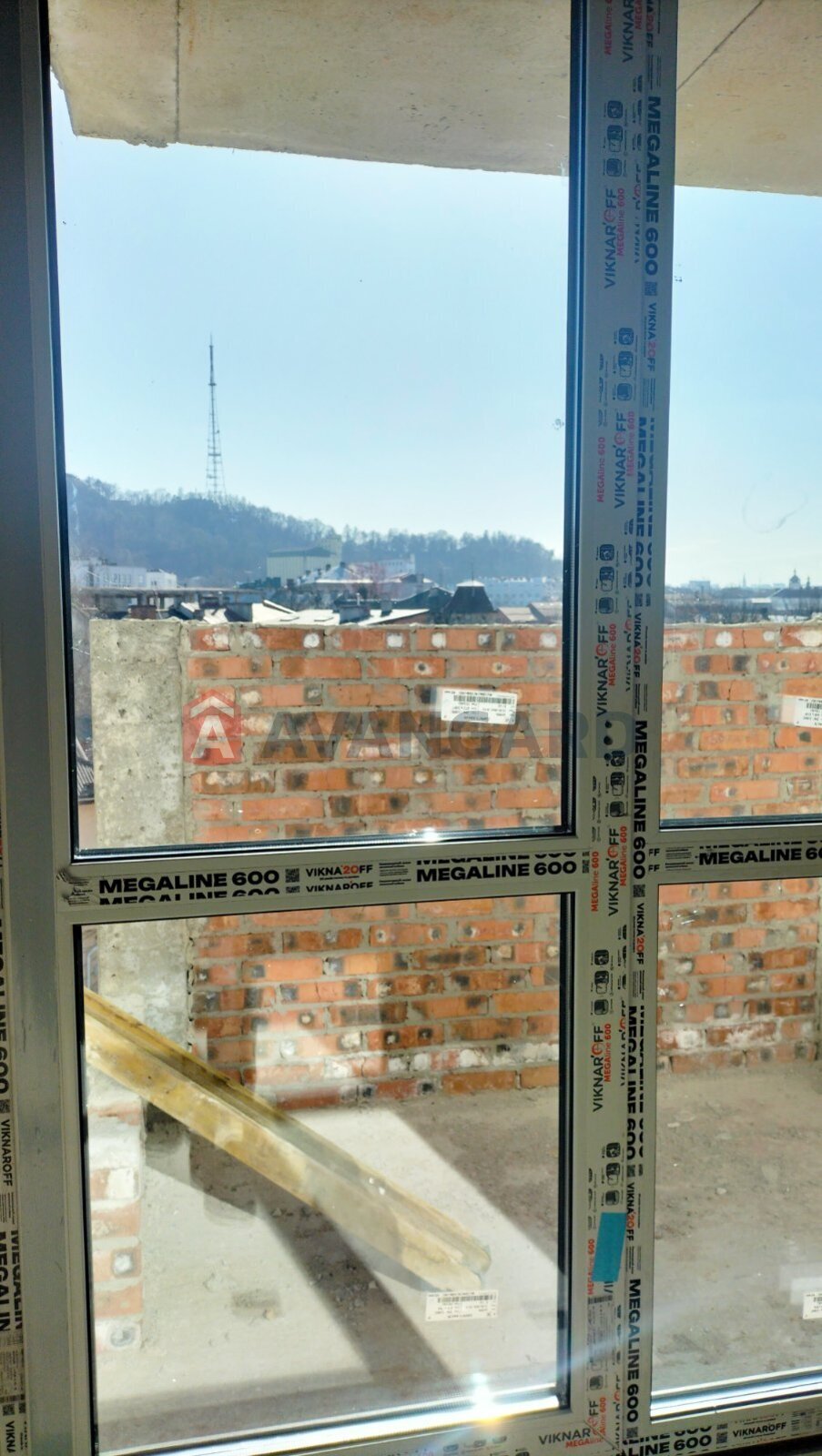 3 ��. ��������, 95,93/55,24/14 ��. �., 5/9 ������ ���� 9