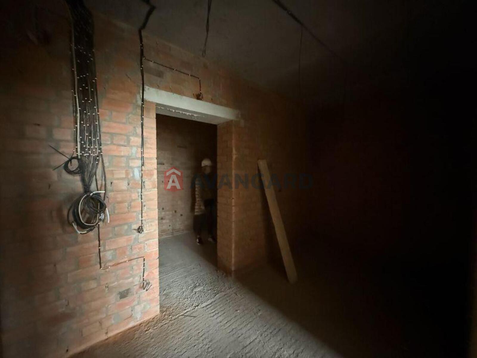 1 ��. ��������, 48/-/20 ��. �., 3/6 ������ ���� 5