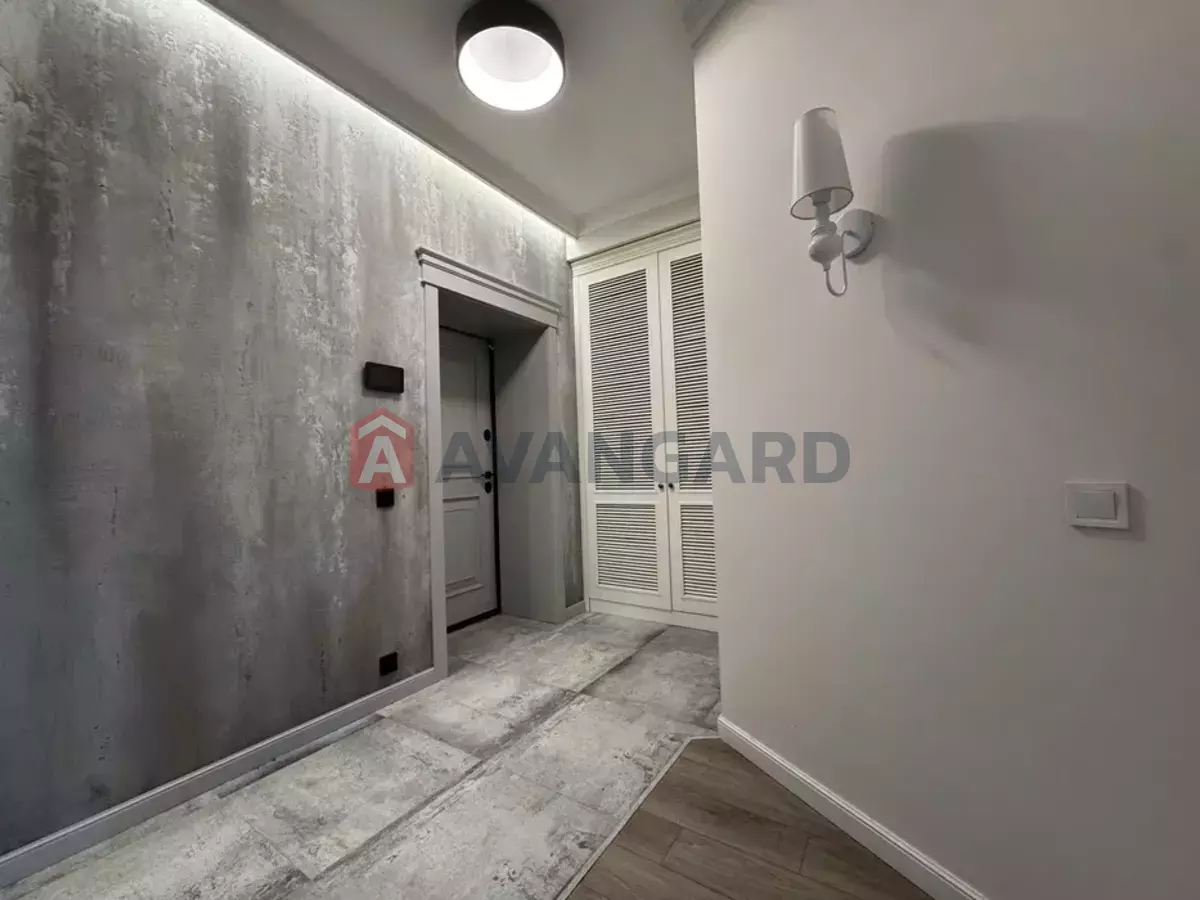 3 ��. ��������, 78/-/30 ��. �., 10/12 ������ ���� 7