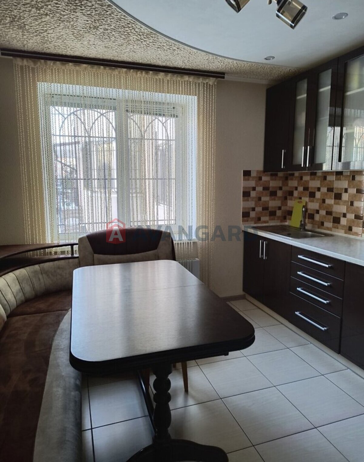 2 ��. ��������, 60/32/12 ��. �., 1/5 ������ ���� 2