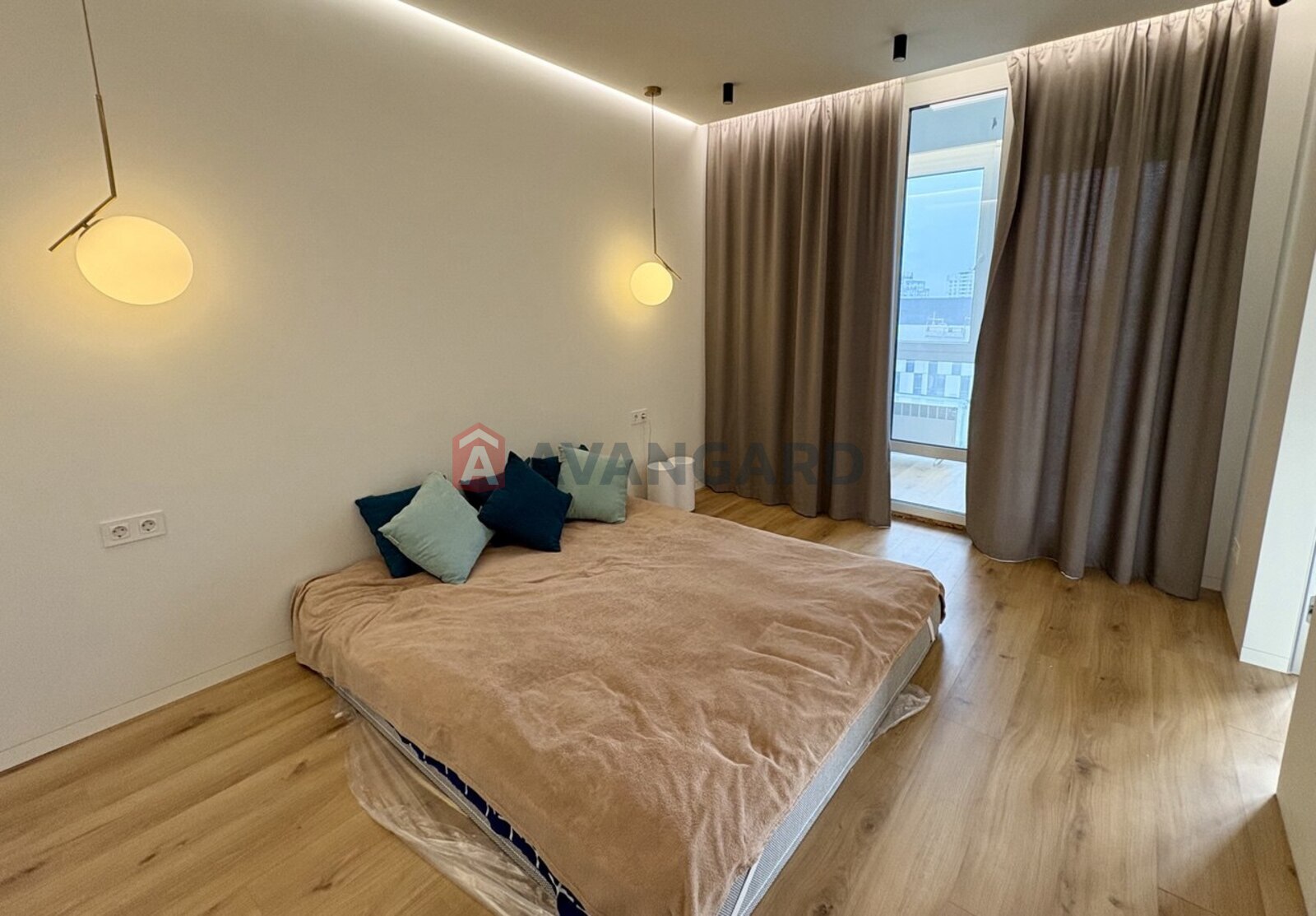 2 ��. ��������, 48,5/12,8/21,2 ��. �., 18/26 ������ ���� 11