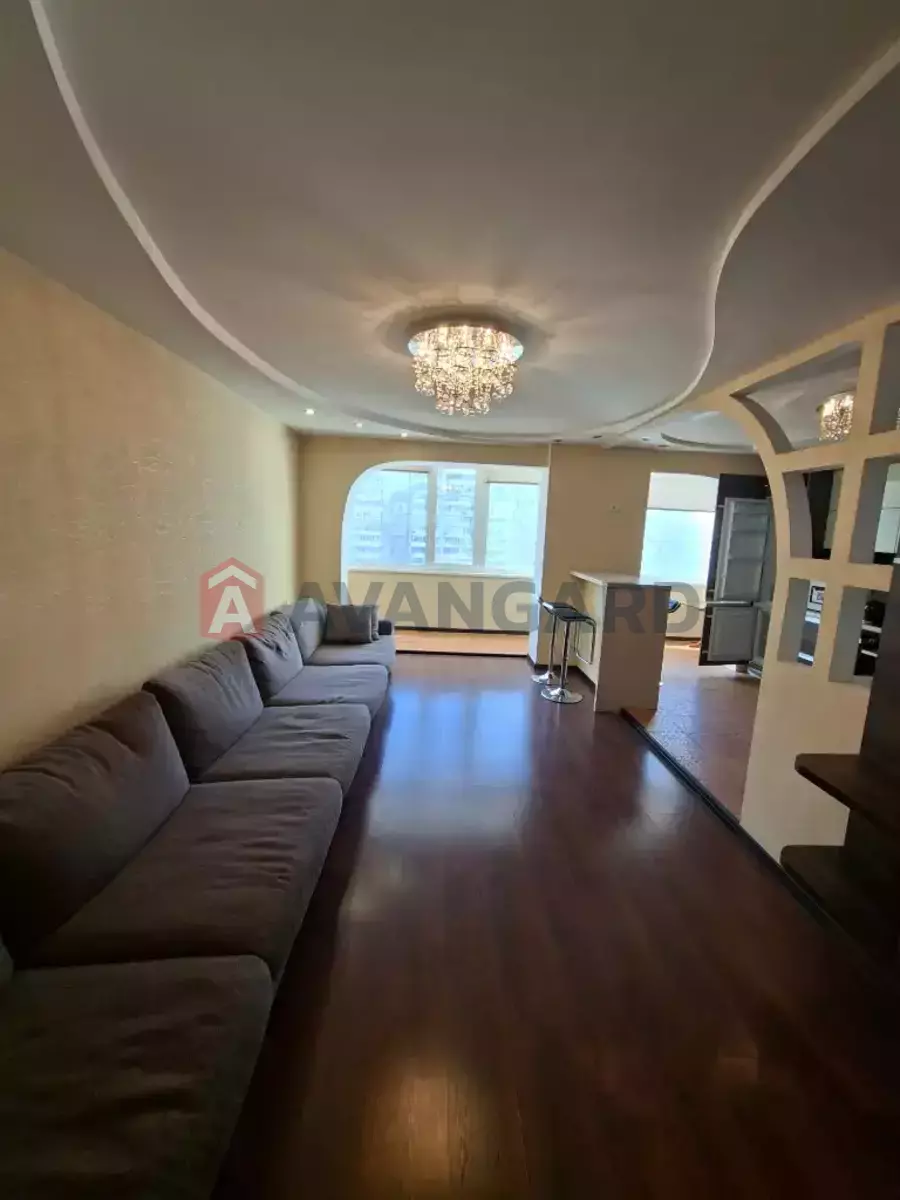 2 ��. ��������, 76/26/33 ��. �., 9/16 ������ ���� 7