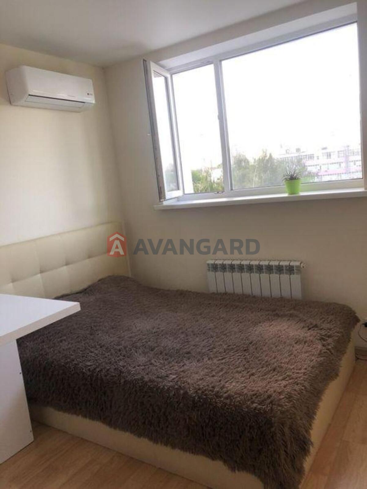 1 ��. ��������, 17/-/9 ��. �., 5/10 ������ ���� 5