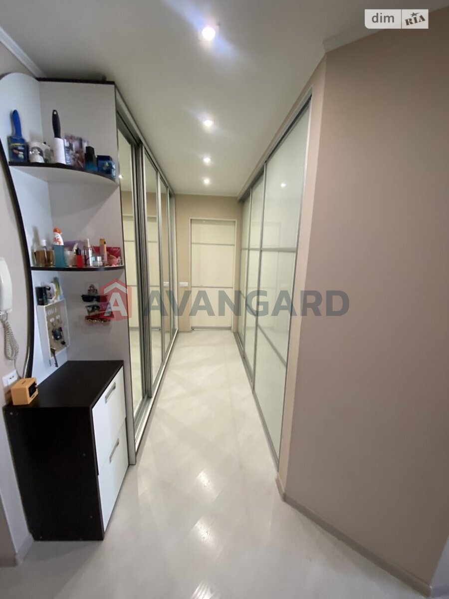 2 ��. ��������, 50/-/- ��. �., 4/9 ������ ���� 9