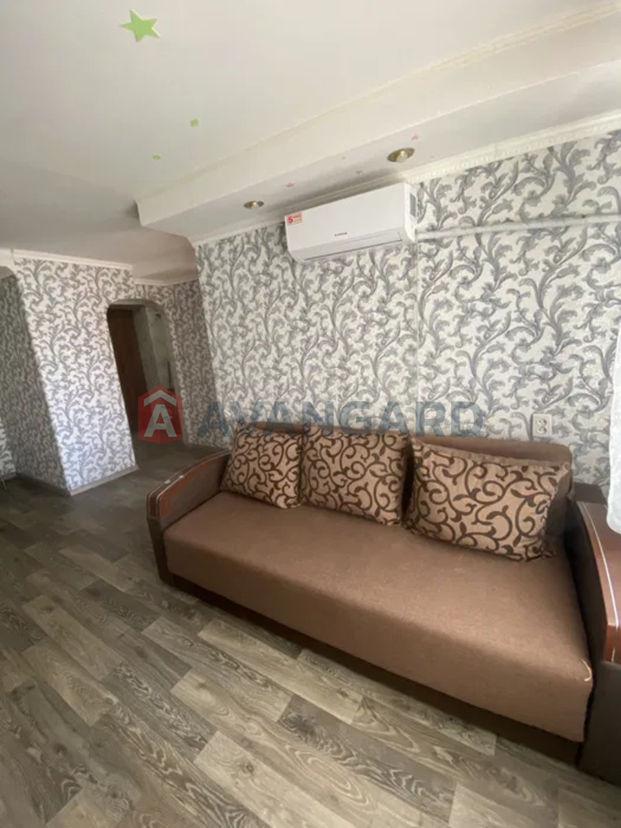 2 ��. ��������, 42/-/6 ��. �., 1/3 ������ ���� 1