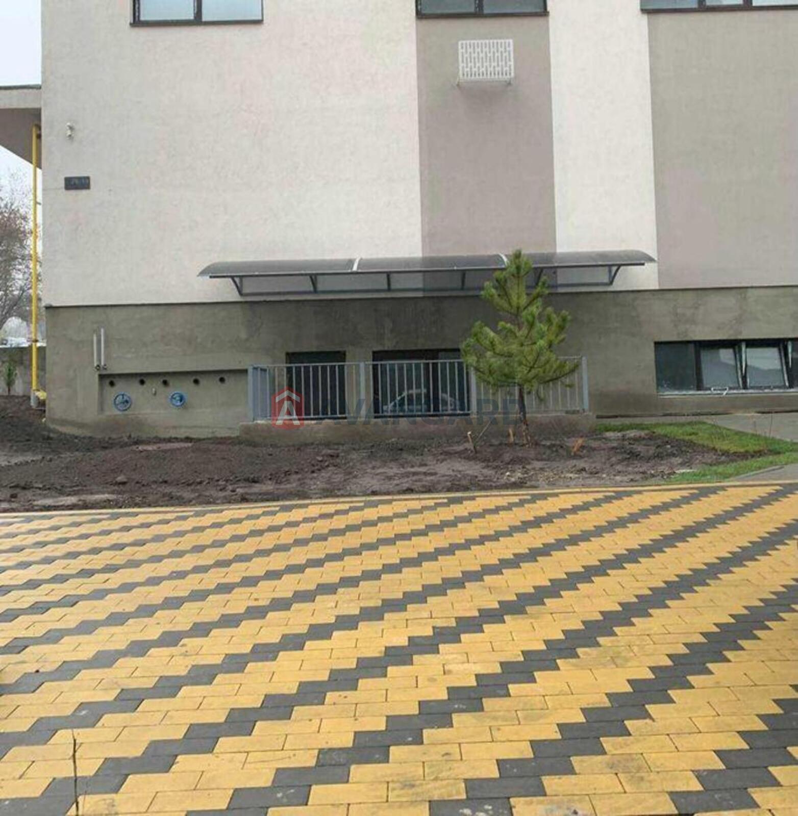 2 ����. ��������, 68/-/12 ��. �., 13/17 ���� ���� 6