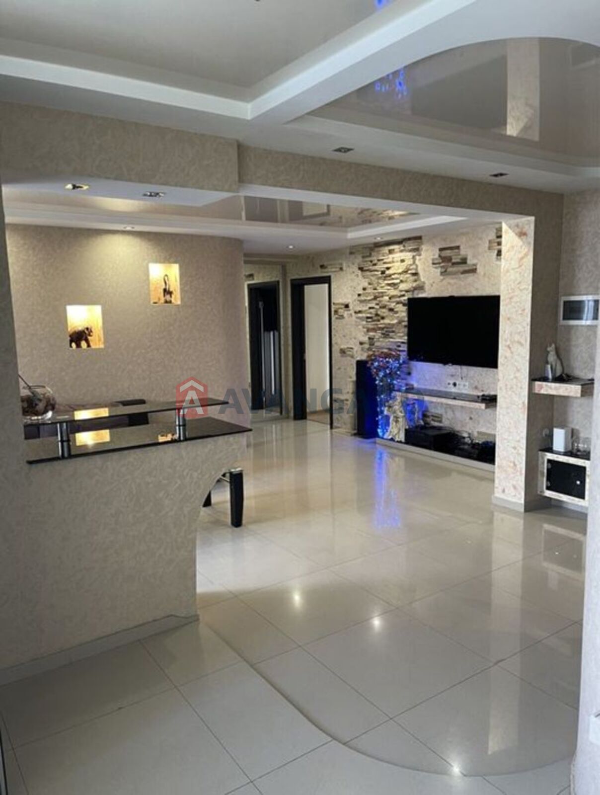 3 ����. ��������, 72/-/20 ��. �., 8/9 ���� ���� 1