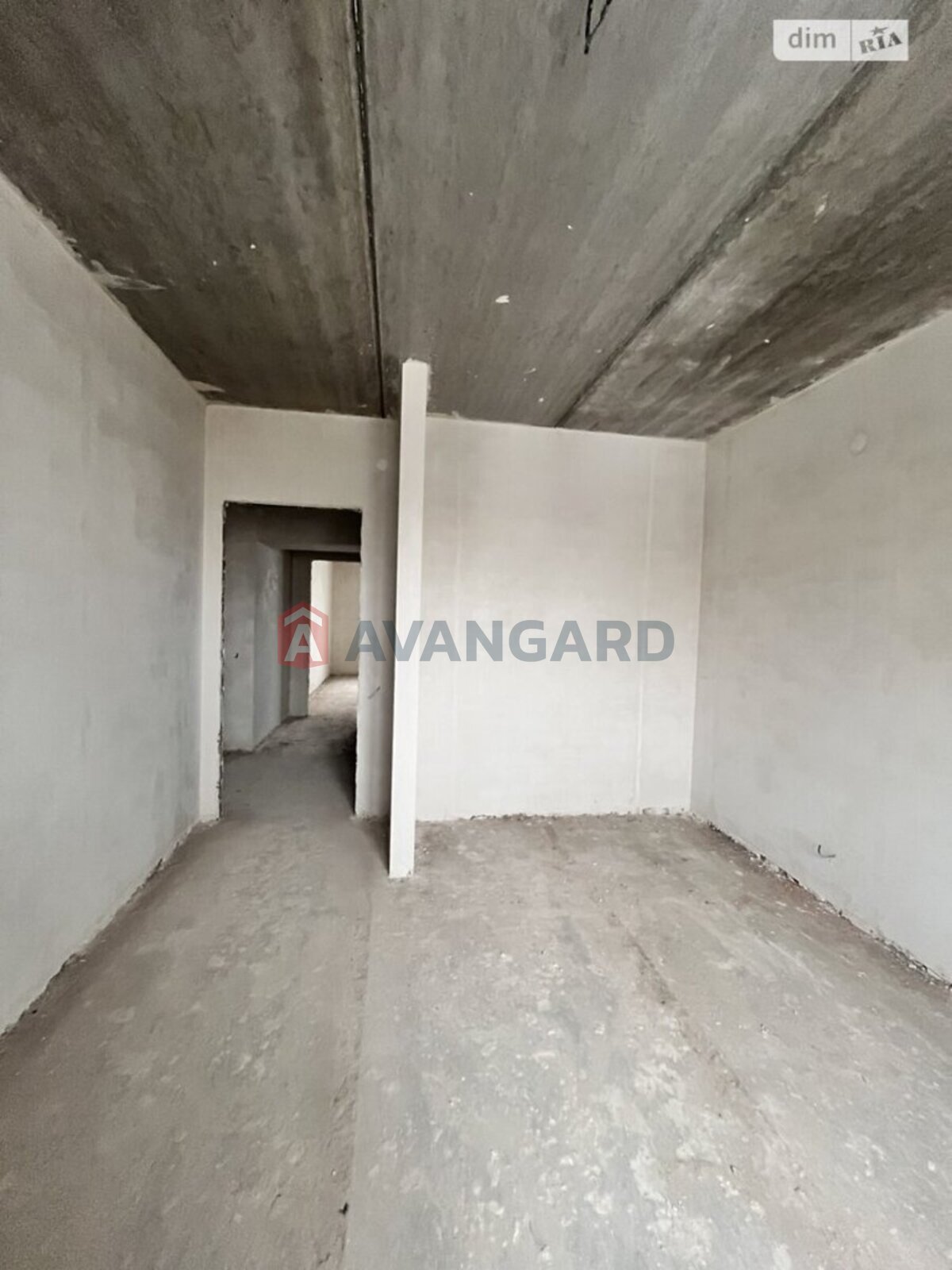 3 ��. ��������, 95/-/- ��. �., 7/10 ������ ���� 5